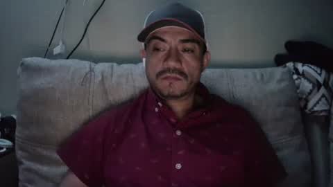 fernand89 online show from March 2025 05:33:01 AM