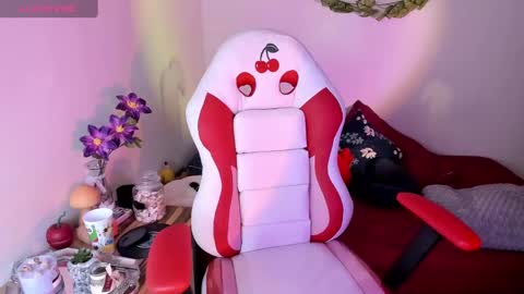 Snapshot of fernanda_indie chatting on February 2025 11:12:02 PM F E R N A N D A online show from February 2025 11:12:02 PM