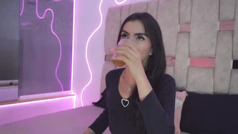 fernanda_thail_ online show from March 2026 08:21:02 PM