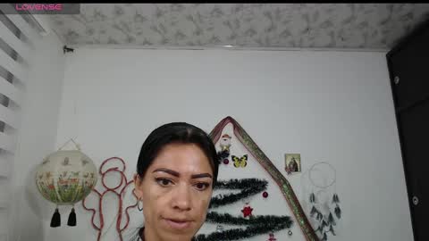 FernandaEloisa online show from January 2025 01:08:01 PM