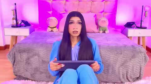 fernanda online show from March 2026 03:34:02 AM