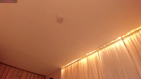 Snapshot of fernandax1_ chatting on January 2025 12:11:01 AM FER online show from January 2025 12:11:01 AM
