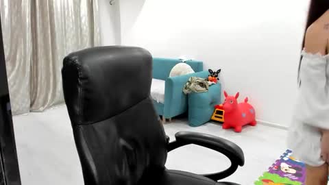 Catalea DM online show from November 2025 08:09:01 PM