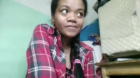 fetranialdy online show from November 2025 04:00:01 AM