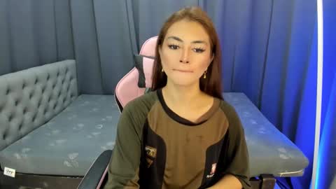 Jade online show from January 2025 10:31:01 AM