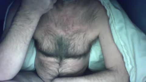 Snapshot of feyo123 chatting on January 2025 10:25:02 PM Beachmancan online show from January 2025 10:25:02 PM