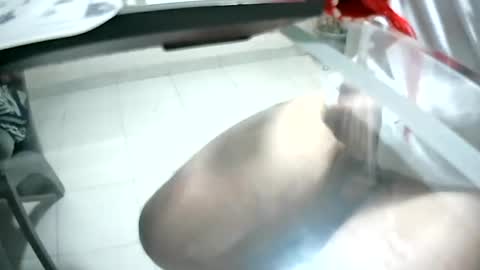 Snapshot of fhiguita chatting on October 2025 02:06:01 AM fhiguita online show from October 2025 02:06:01 AM