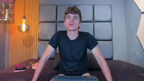 Snapshot of fhilip_ken chatting on July 2026 10:55:01 AM FHILIP online show from July 2026 10:55:01 AM