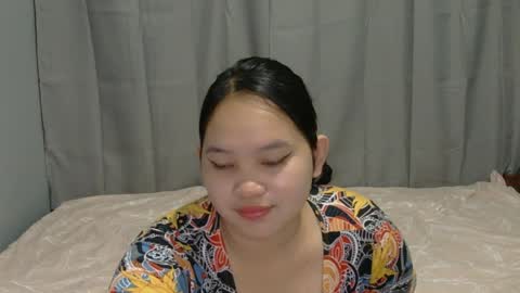 fhwilloughbyxx online show from April 2026 05:24:02 PM