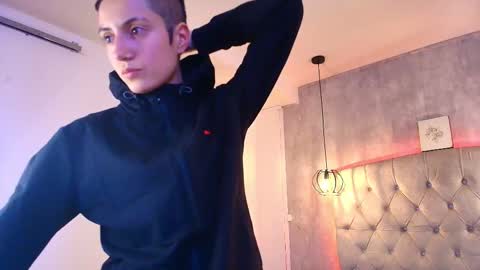   online show from December 2025 12:12:02 PM