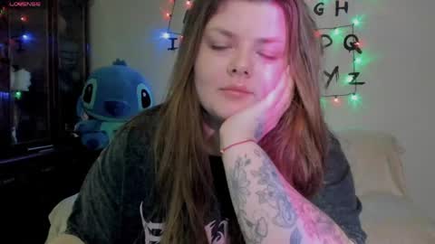 Snapshot of fiery__lady_ chatting on April 2026 10:52:02 AM Evita online show from April 2026 10:52:02 AM