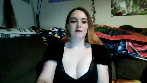 Fiery Red Head online show from October 2025 02:44:01 AM