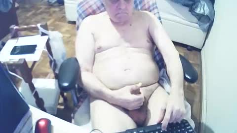 filhober online show from October 2025 01:36:02 AM