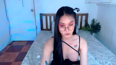 sweet online show from December 2024 02:22:02 PM