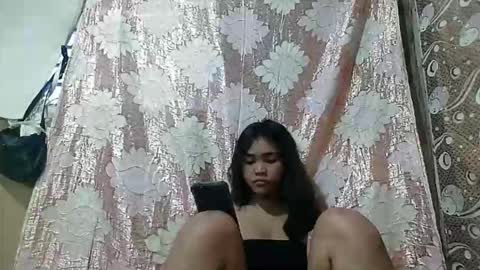 Snapshot of filipinagirl_18 chatting on April 2026 09:45:01 PM filipinagirl_18 online show from April 2026 09:45:01 PM