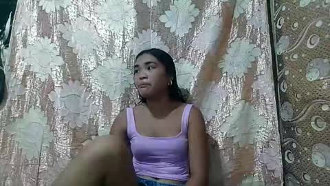 Snapshot of filipinagirl_18 chatting on April 2026 10:23:01 AM filipinagirl_18 online show from April 2026 10:23:01 AM