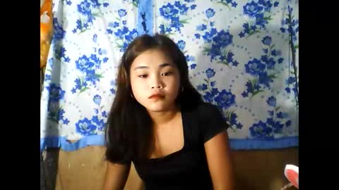 Snapshot of filipinagirl_18 chatting on April 2026 06:36:02 AM filipinagirl_18 online show from April 2026 06:36:02 AM