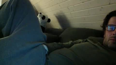 filzliii online show from December 2024 04:50:01 PM