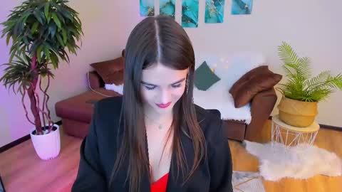 Amanda online show from February 2025 04:07:01 PM