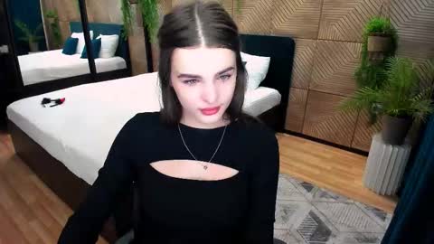 Amanda online show from October 2025 10:16:02 AM