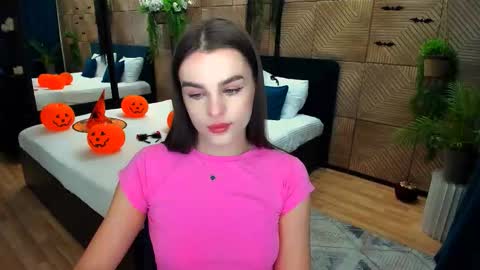 Amanda online show from November 2025 04:12:02 AM