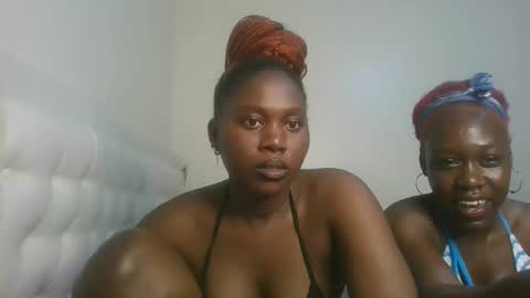 melanie online show from November 2025 08:53:01 PM