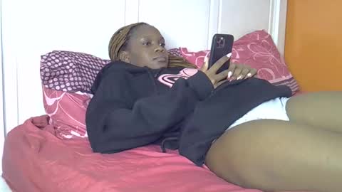 fine_queen12 online show from April 2026 08:09:02 PM