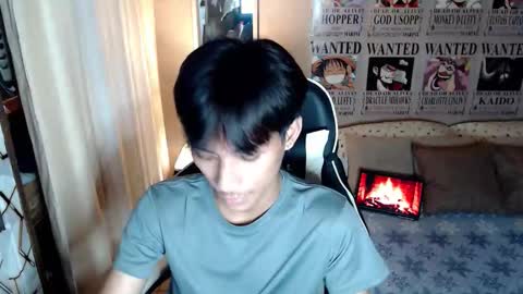 fineboii_rey18 online show from April 2026 10:24:02 AM
