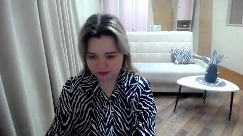 Snapshot of finna_39 chatting on February 2025 02:54:02 PM finna_39 online show from February 2025 02:54:02 PM