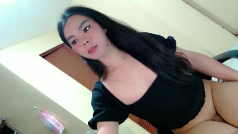 Snapshot of fionie_xxx chatting on June 2026 02:58:01 PM FIONA online show from June 2026 02:58:01 PM
