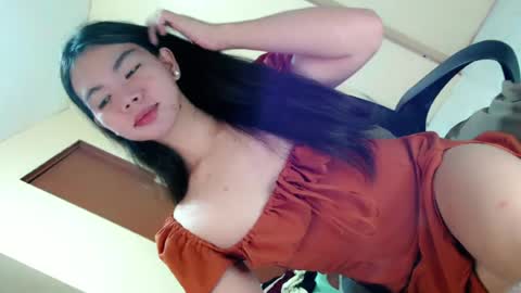 Snapshot of fionie_xxx chatting on July 2026 06:48:01 PM FIONA online show from July 2026 06:48:01 PM