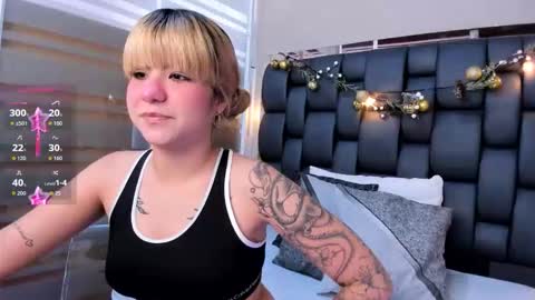 Fio  online show from March 2026 08:15:02 PM