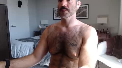 Snapshot of fipguy chatting on April 2026 06:44:02 PM Daddy Cam online show from April 2026 06:44:02 PM