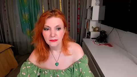 Snapshot of fire_foxone chatting on February 2026 04:33:02 AM FireFox online show from February 2026 04:33:02 AM