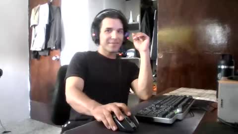 Snapshot of firefeelings chatting on December 2024 08:11:01 PM Ricardo online show from December 2024 08:11:01 PM