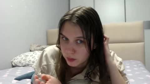 Sara online show from January 2025 07:21:01 PM