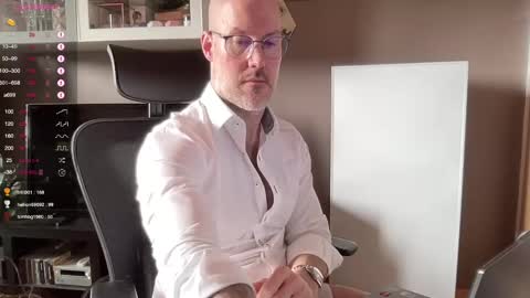 Snapshot of fit_rubinho chatting on January 2025 12:35:01 PM Rubn online show from January 2025 12:35:01 PM