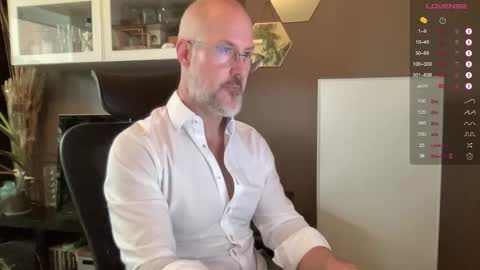 Snapshot of fit_rubinho chatting on October 2025 07:42:02 AM Rubn online show from October 2025 07:42:02 AM