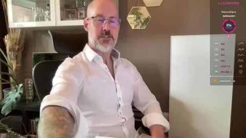 Snapshot of fit_rubinho chatting on October 2025 09:21:02 AM Rubn online show from October 2025 09:21:02 AM