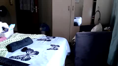 fitblair66_ online show from September 2025 11:12:02 AM