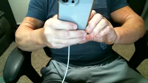 fitguy40 online show from January 2026 10:22:02 PM