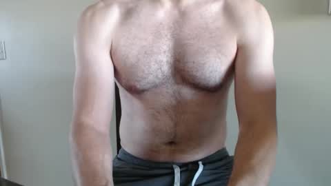 fithubby80 online show from October 2025 04:08:02 PM