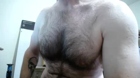  Links in Bio below online show from September 2025 11:34:02 AM