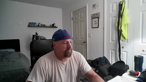 Snapshot of flaguy3233 chatting on December 2024 03:53:02 AM Florida guy online show from December 2024 03:53:02 AM