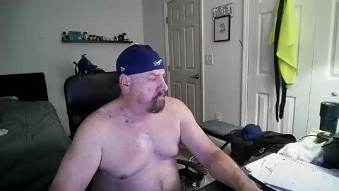 Snapshot of flaguy3233 chatting on December 2024 05:21:02 PM Florida guy online show from December 2024 05:21:02 PM