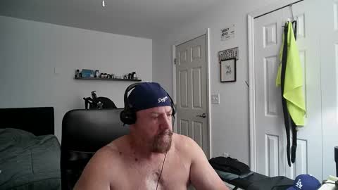 Snapshot of flaguy3233 chatting on December 2024 05:49:01 AM Florida guy online show from December 2024 05:49:01 AM