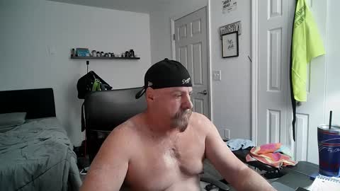 Snapshot of flaguy3233 chatting on February 2025 02:53:02 AM Florida guy online show from February 2025 02:53:02 AM