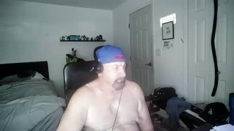 Florida guy online show from December 2025 06:59:02 PM