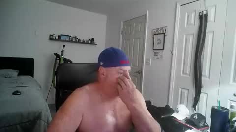 Florida guy online show from December 2025 04:18:02 AM