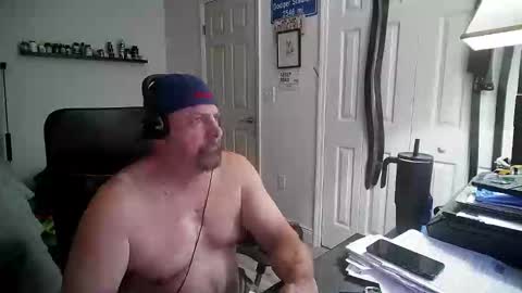 Snapshot of flaguy3233 chatting on March 2026 05:22:01 AM Florida guy online show from March 2026 05:22:01 AM